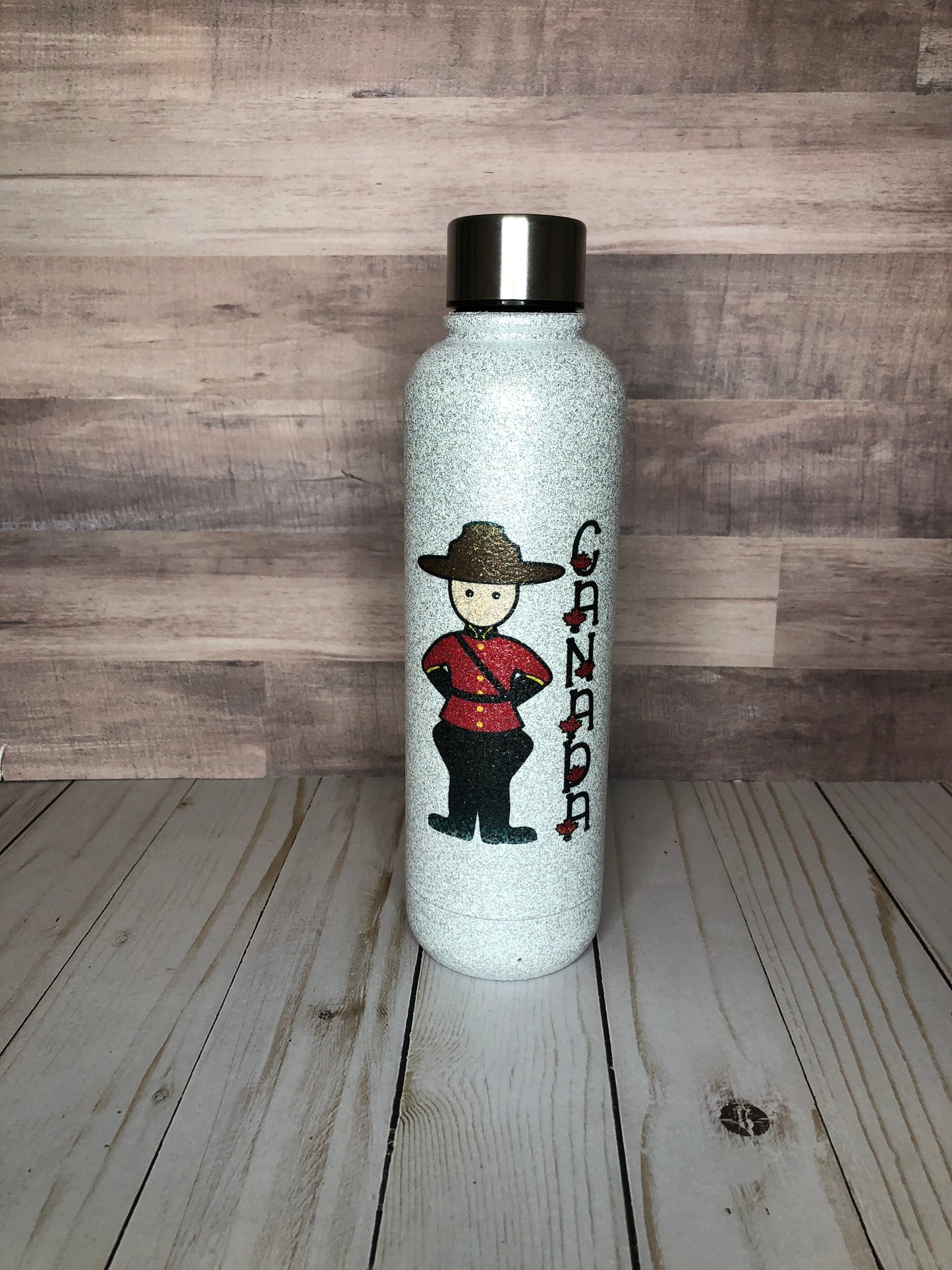 Canada water bottle